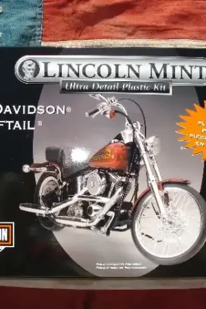 Actieprijs TT7205 Harley-Davidson FXSTC Softail Custom motor 1 9 Testors